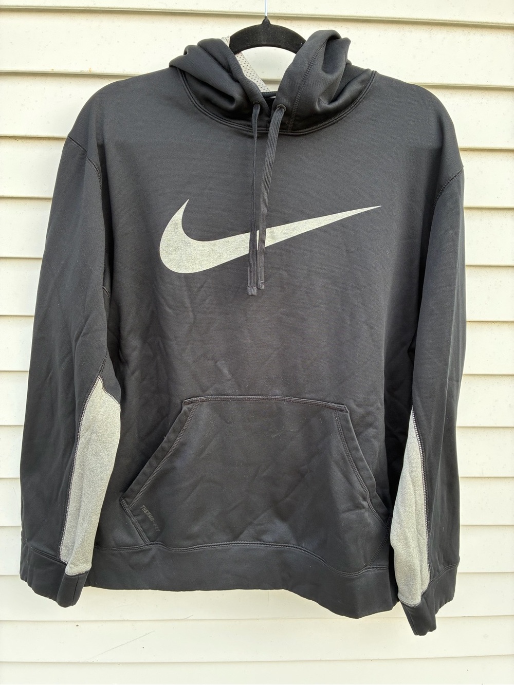 Nike Black Pullover Hoodie with Gray Accents